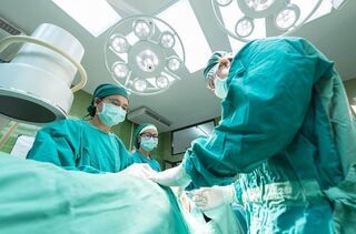 MedizinerInnen fordern entschiedenes Vorgehen gegen