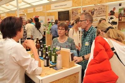 biopartnertage interessierte messebesucher nd3 5865